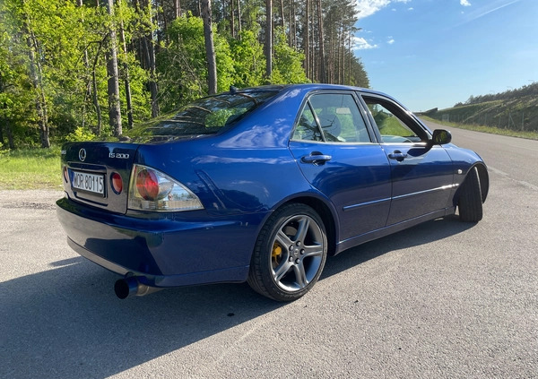 Lexus IS cena 27900 przebieg: 292000, rok produkcji 1999 z Lubań małe 67